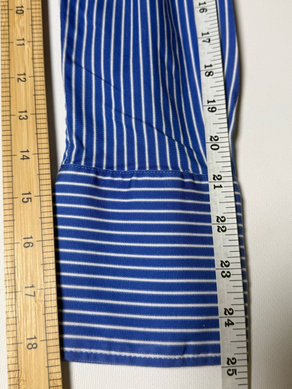 Madewell Blue & White Striped Button Down Shirt Contrast Collar Size Large
Chic - Picture 9 of 9